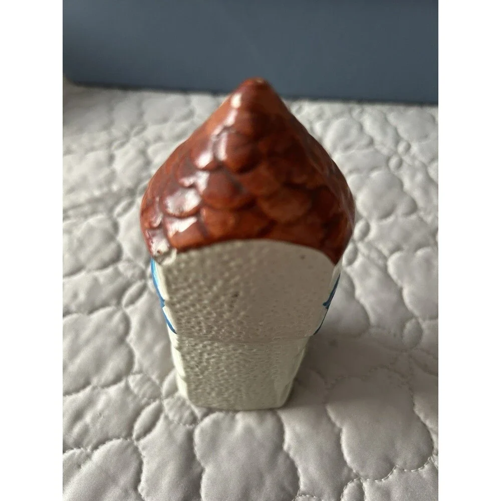 Vintage Ceramic Cottage Salt and Pepper Shakers